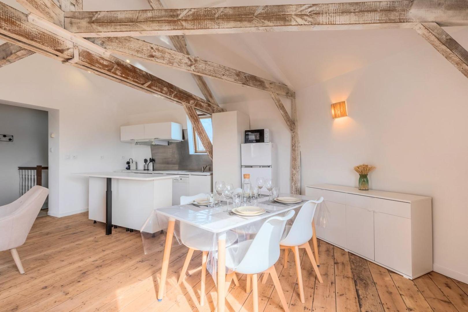 Charming 2-Bedroom Apartment At Croise Laroche Marcq-en-Baroeul Esterno foto